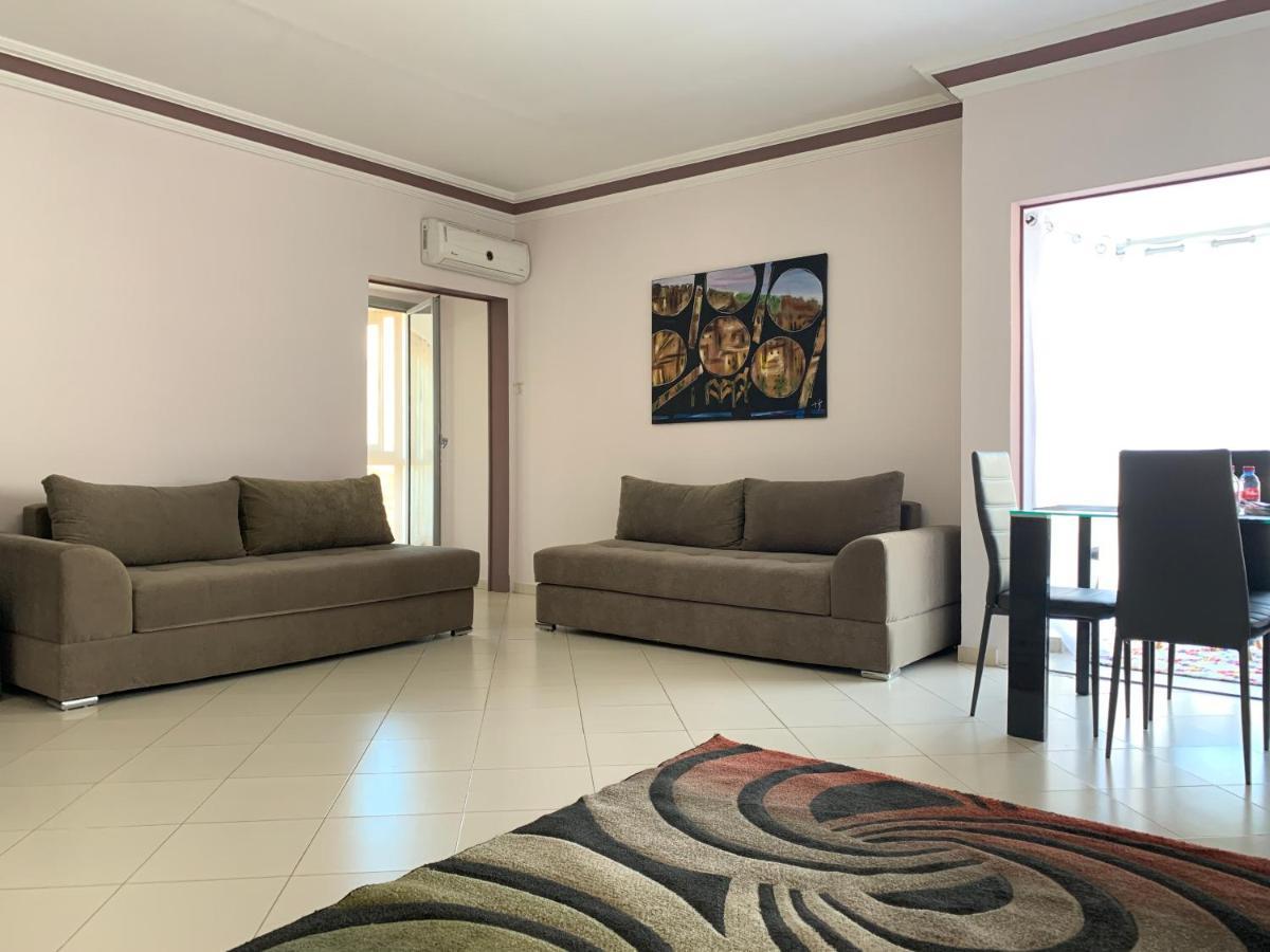 Anfa 28 - 2 Bedrooms - Well Located Apartment - Large And Pleasant Casablanca Exteriér fotografie