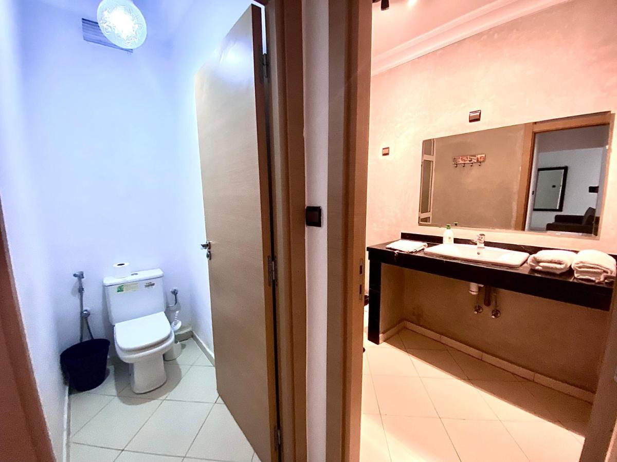 Anfa 28 - 2 Bedrooms - Well Located Apartment - Large And Pleasant Casablanca Exteriér fotografie